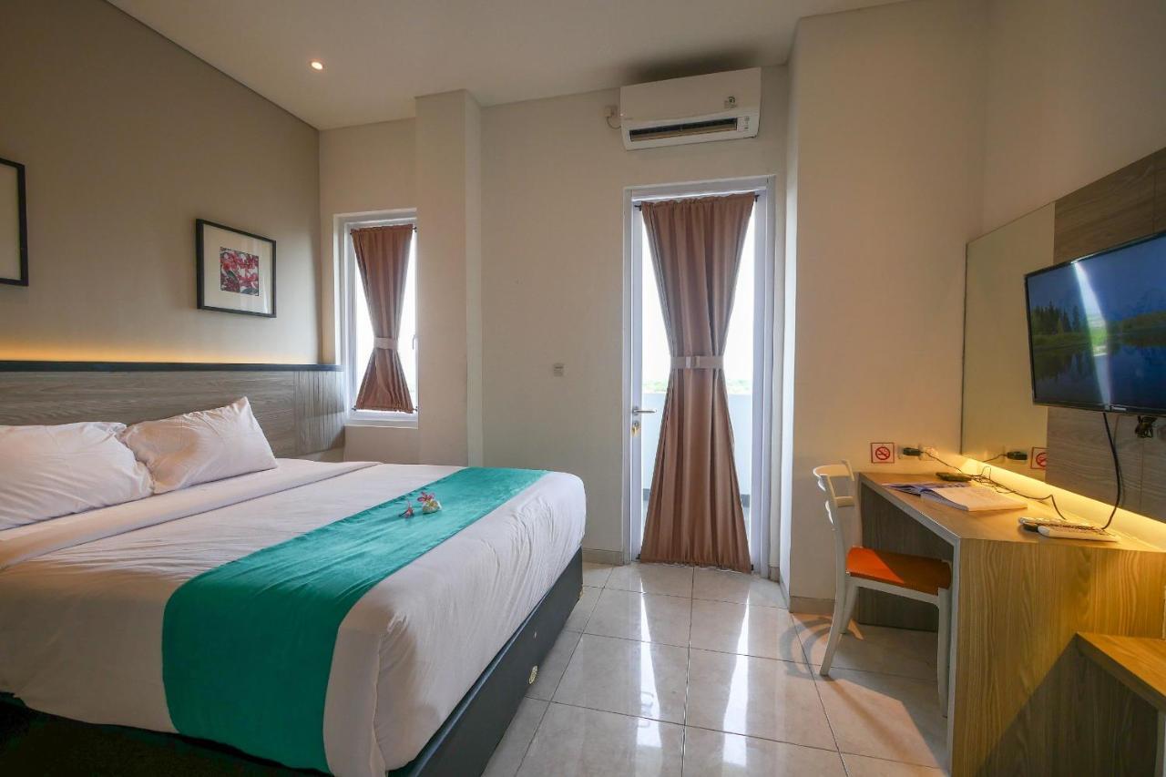 Nivasa Hotel Ungasan Exterior foto